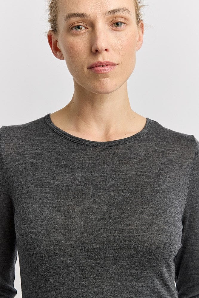 Load image into Gallery viewer, Toorallie Womens Long Sleeve Merino Tee
