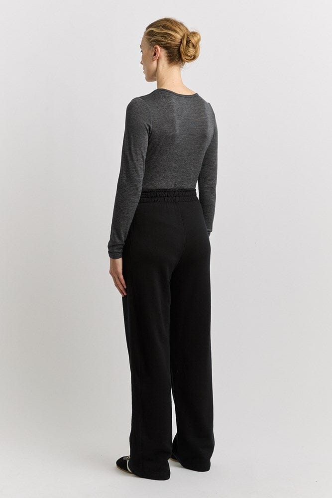 Load image into Gallery viewer, Toorallie Womens Long Sleeve Merino Tee
