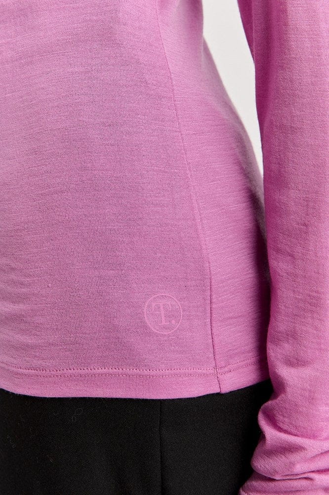 Load image into Gallery viewer, Toorallie Womens Long Sleeve Merino Tee
