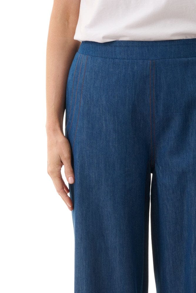 Load image into Gallery viewer, Givoni Womens Denim Pant - Mid Wash
