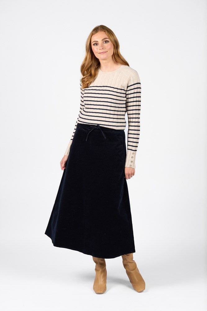 Load image into Gallery viewer, Vassalli Womens A-Line Cord Skirt - Midnight
