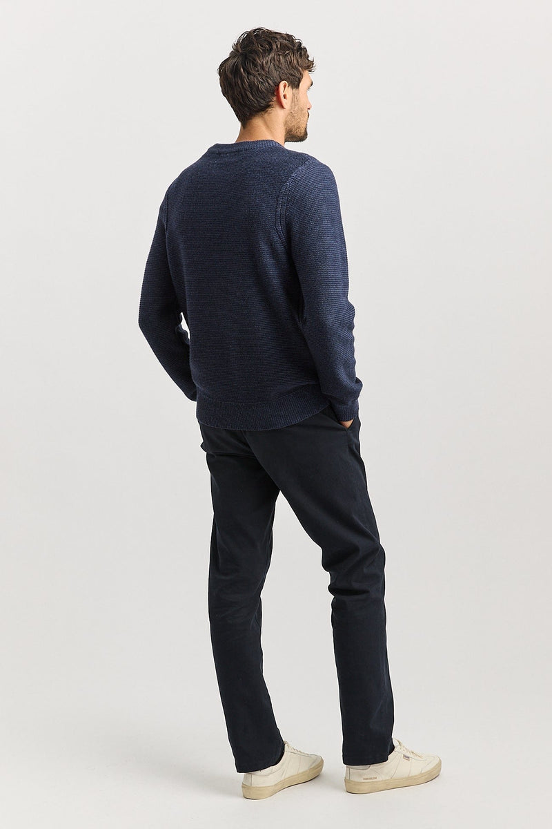 Load image into Gallery viewer, Toorallie Mens Links Stripe Crew - French Navy
