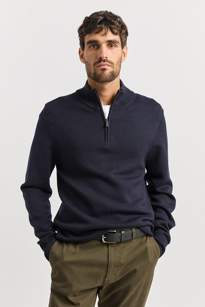 Load image into Gallery viewer, Toorallie Mens Trademark Half Zip - French Navy
