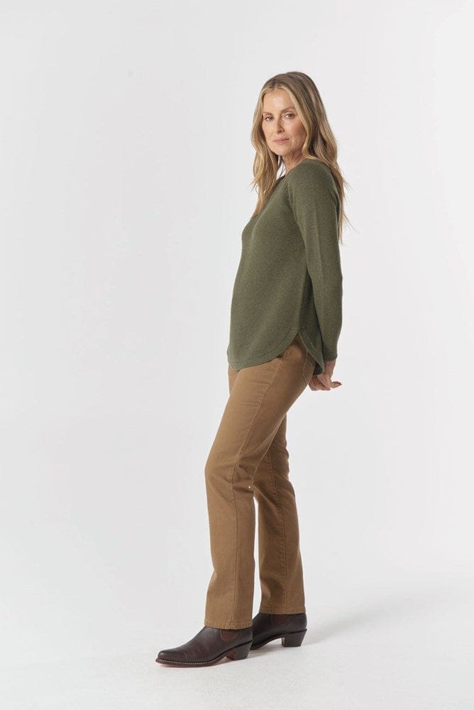 Load image into Gallery viewer, Goondiwindi Cotton Womens Classic Merino Cotton Raglan Jumper - Covert Green
