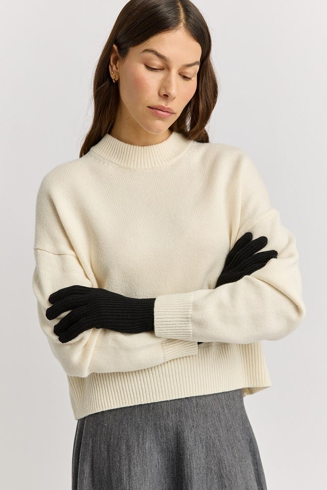 Load image into Gallery viewer, Toorallie Womens Fine Rib Glove - Black
