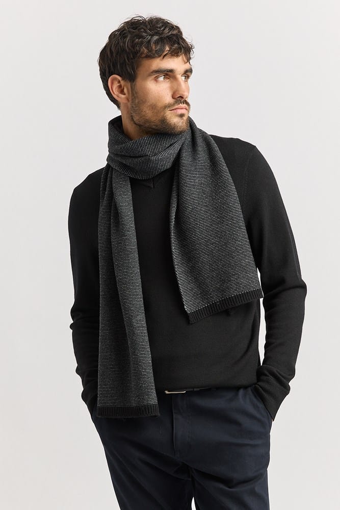 Load image into Gallery viewer, Toorallie Mens Links Stripe Scarf - Black
