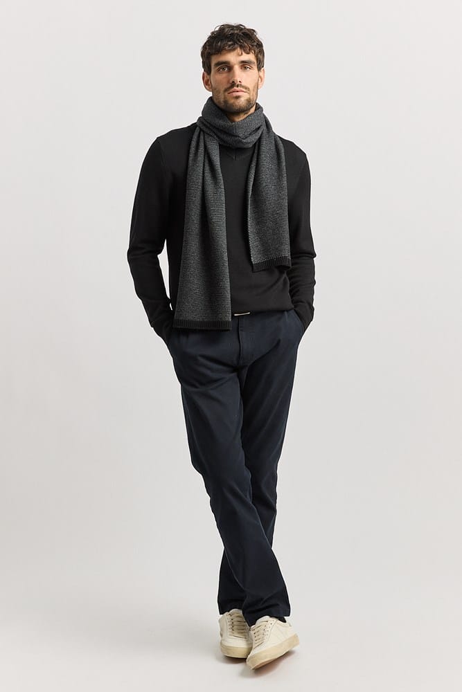 Load image into Gallery viewer, Toorallie Mens Links Stripe Scarf - Black

