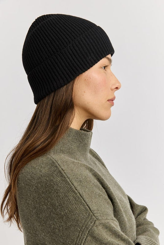 Toorallie Womens Fine Rib Beanie - Black