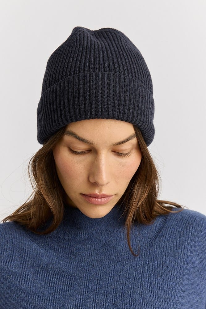 Load image into Gallery viewer, Toorallie Womens Fine Rib Beanie - French Navy

