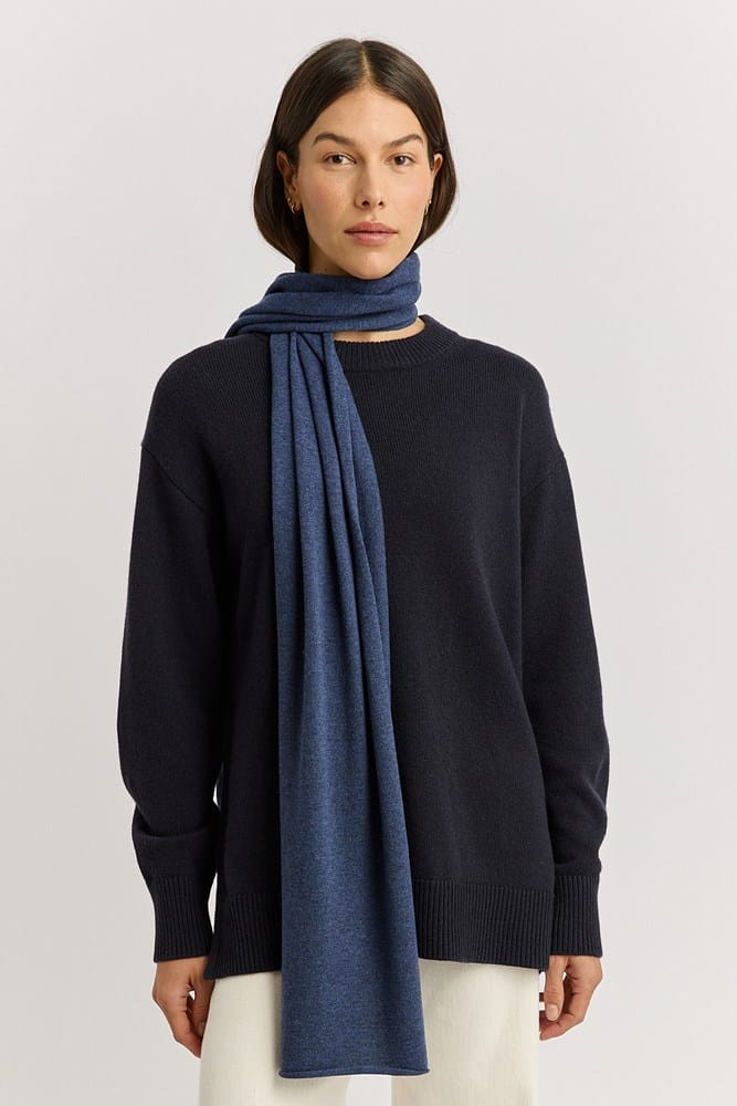 Load image into Gallery viewer, Toorallie Womens Extra Fine Merino Scarf - Galaxy
