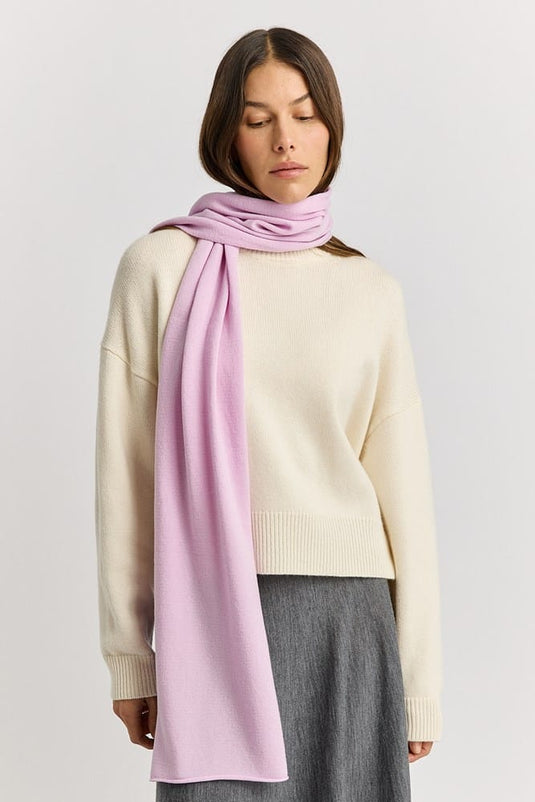 Toorallie Womens Extra Fine Merino Scarf - Powder Pink