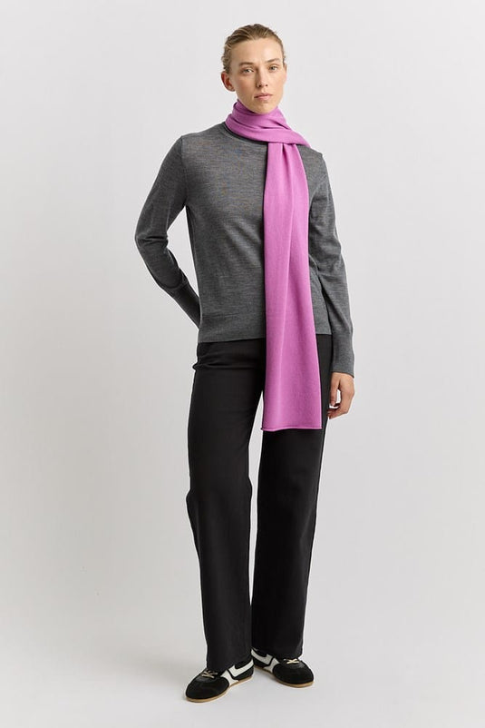 Toorallie Womens Extra Fine Merino Scarf - Ultraviolet