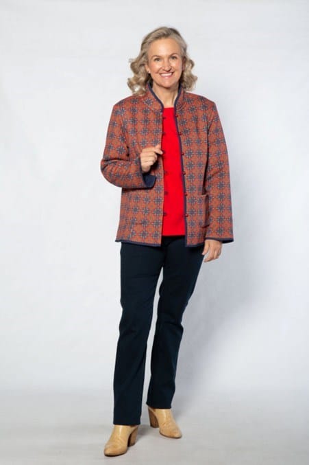 Load image into Gallery viewer, Equinox Womens Reversible Oriental Jacket
