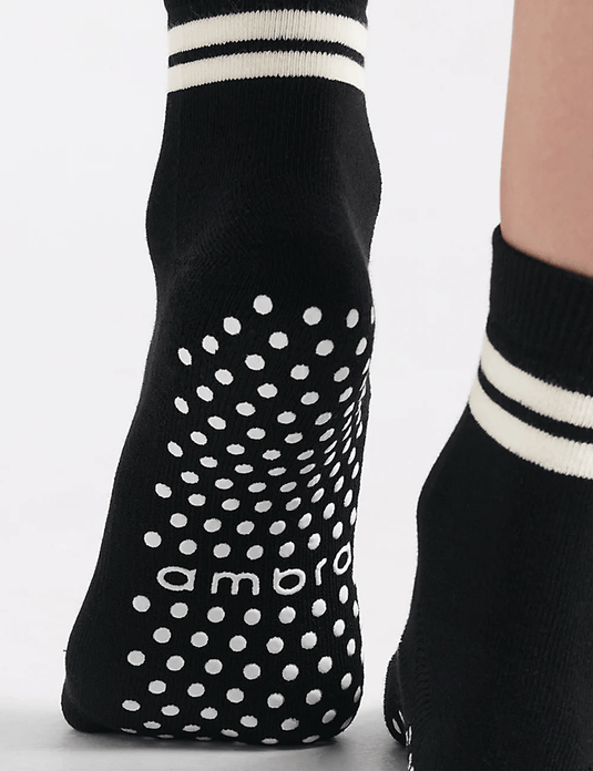 Ambra Womens Cotton Grip Crew Sock - Black
