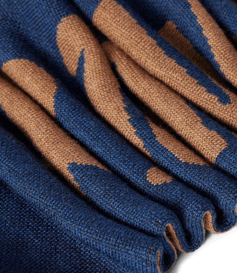 Load image into Gallery viewer, R.M. Williams x Wallabies Scarf - Royal
