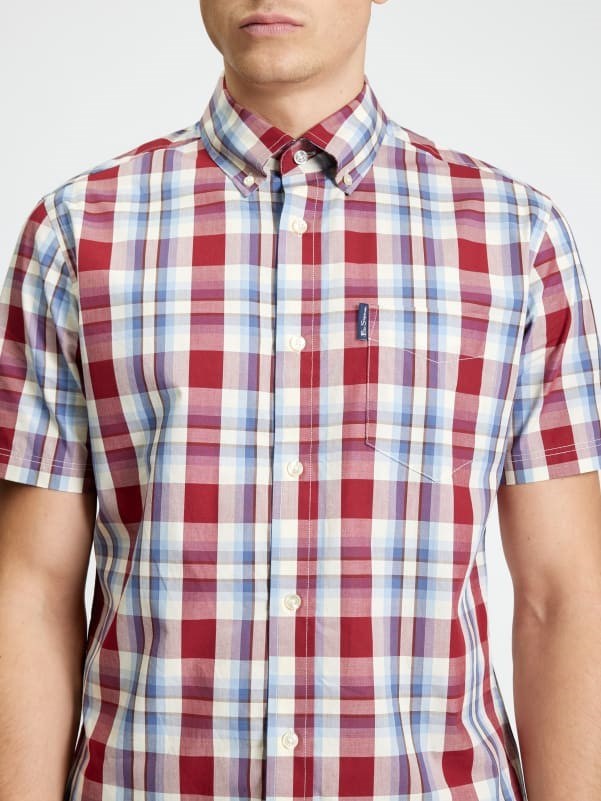 Load image into Gallery viewer, Ben Sherman Mens Short Sleeve Classic Check Shirt

