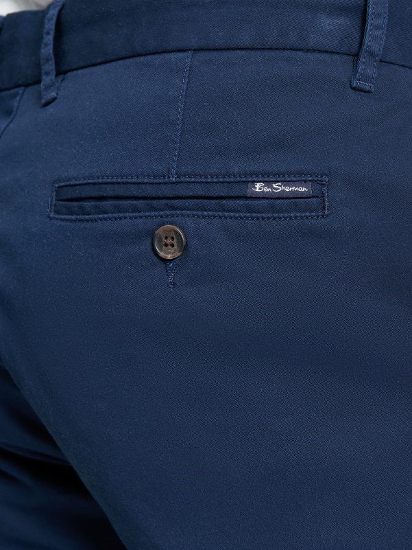 Load image into Gallery viewer, Ben Sherman Mens Signature Chino Shorts in Dark Navy
