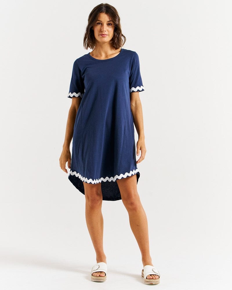 Load image into Gallery viewer, Betty Basic Womens Nyree Dress
