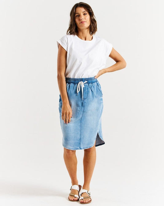 Betty Basics Womens Alina Denim Skirt