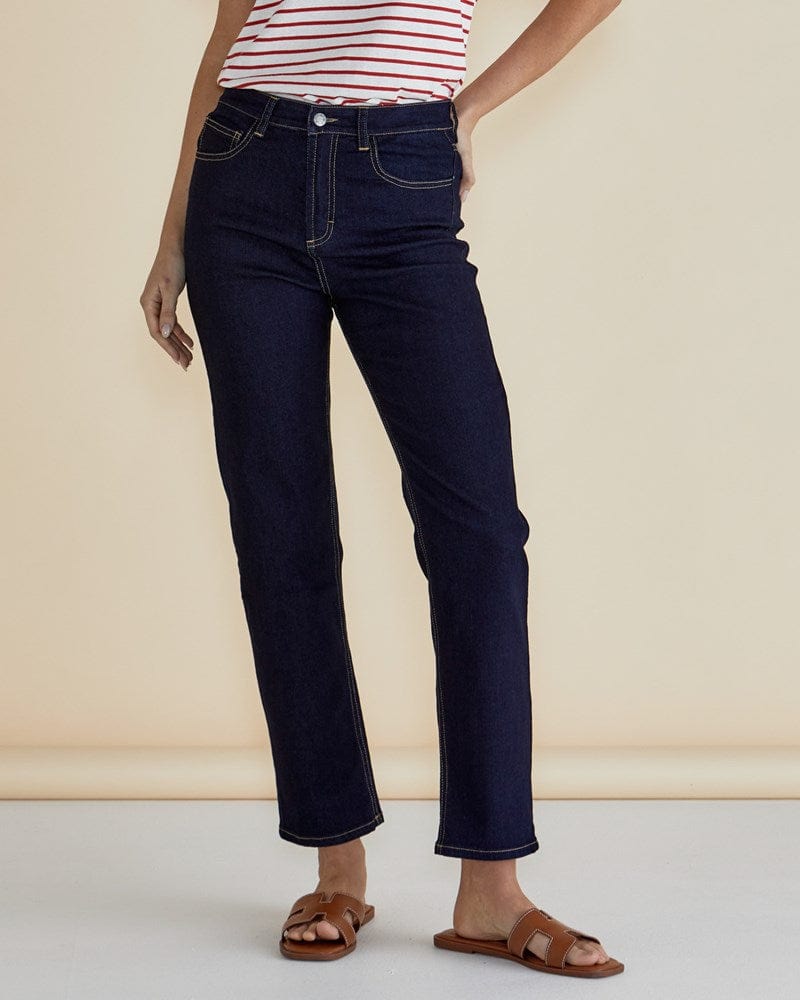 Load image into Gallery viewer, Betty Basics Womens Stella Straight Leg Jeans
