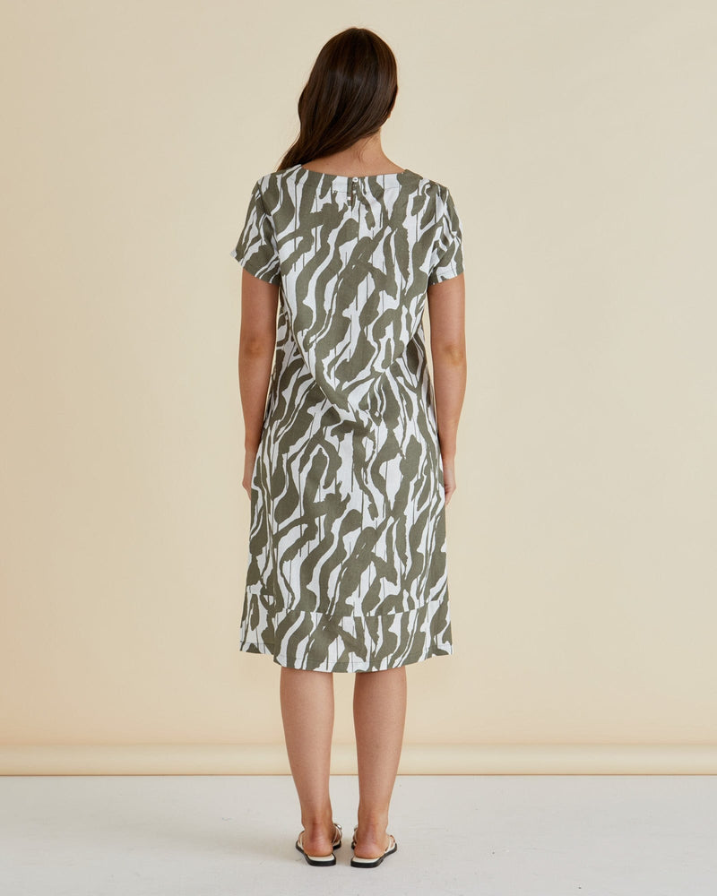 Load image into Gallery viewer, Betty Basics Womens Elwood Dress - Olive Geometric Print
