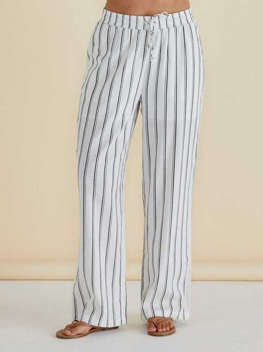 Betty Basics Womens Zaza Relax Pant - Black/White Stripe
