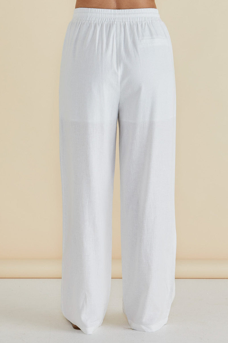 Load image into Gallery viewer, Betty Basics Womens Zaza Relax Pant - White
