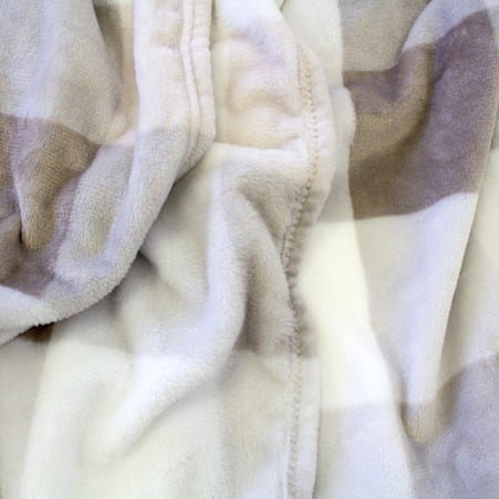 Load image into Gallery viewer, Bambury Charlie Ultraplush Blanket - Nougat
