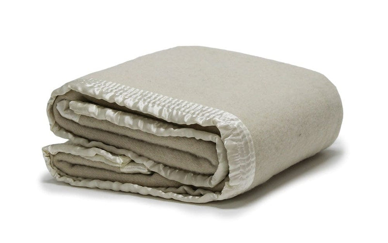 Load image into Gallery viewer, Onkaparinga Australian Wool Baby Cot Blanket Cream
