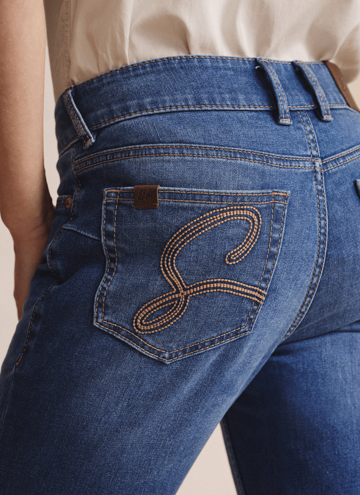 Load image into Gallery viewer, S. Kidman Womens Bimbi Bootleg Jean - Mid Wash
