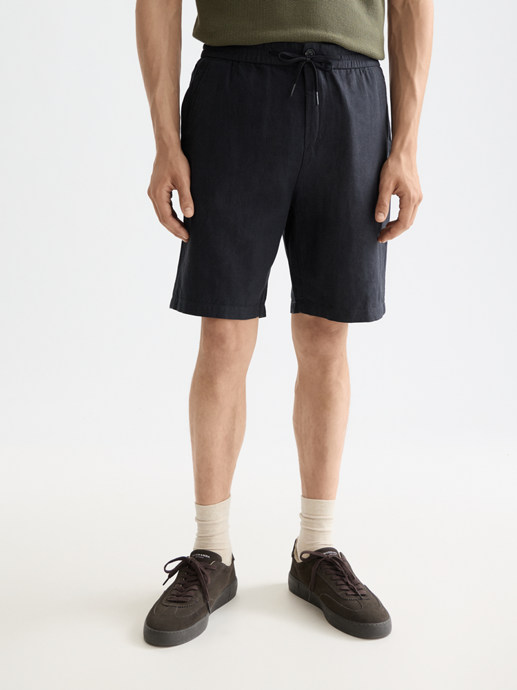 Load image into Gallery viewer, Scotch &amp; Soda Mens Fave Cotton-Linen Shorts - Black
