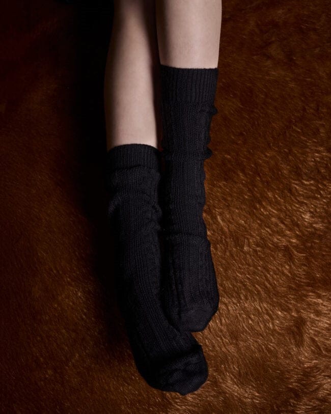 Load image into Gallery viewer, Tightology Womens Cable Merino Wool Socks – Black
