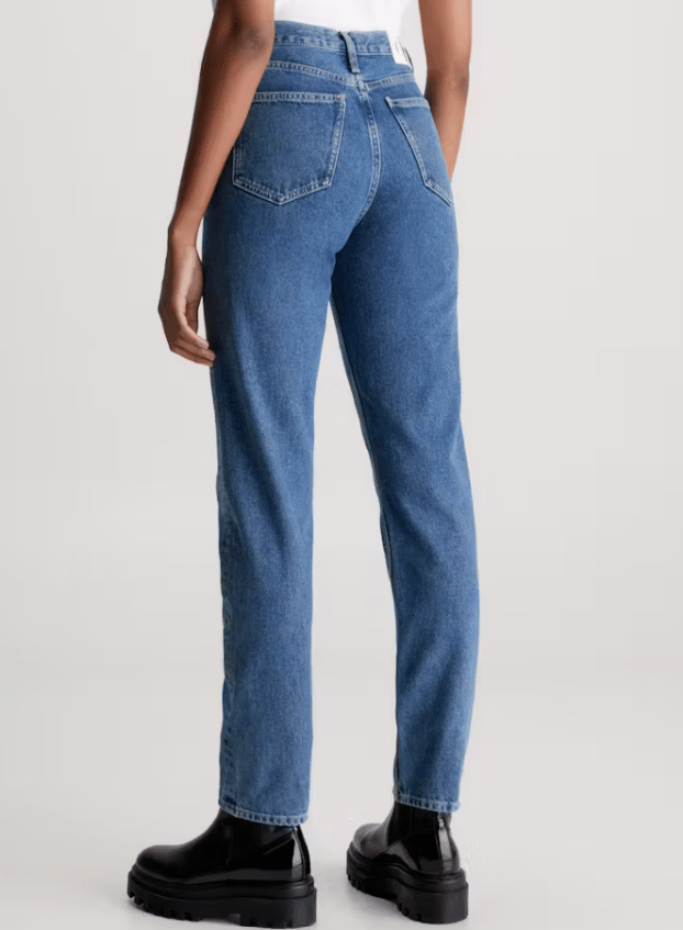 Load image into Gallery viewer, Calvin Klein Womens Authentic Slim Straight Jean
