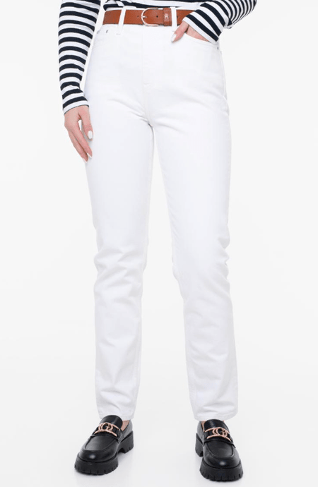 Calvin Klein Womens Authentic Slim Straight Jean - White