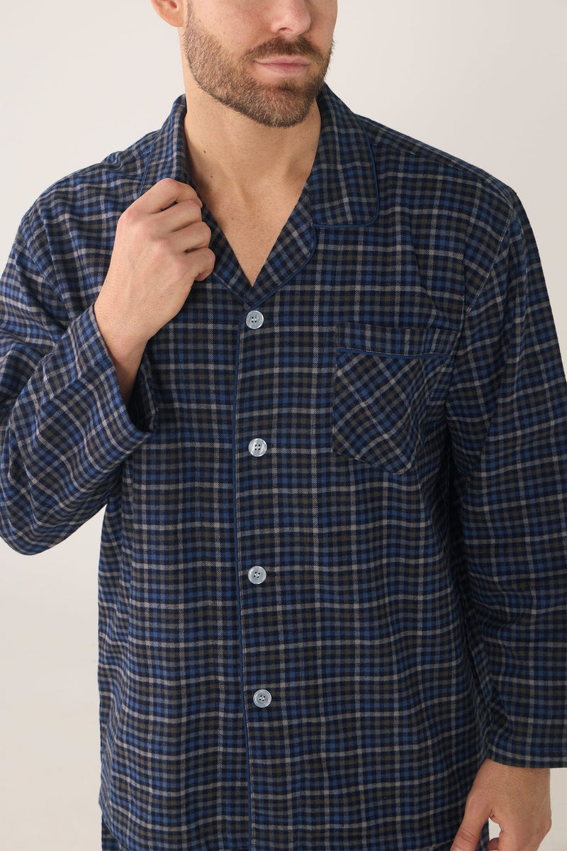 Load image into Gallery viewer, Contare Mens Winterweight Long Sleeve Set Ancestry Tartan - Woodsmoke
