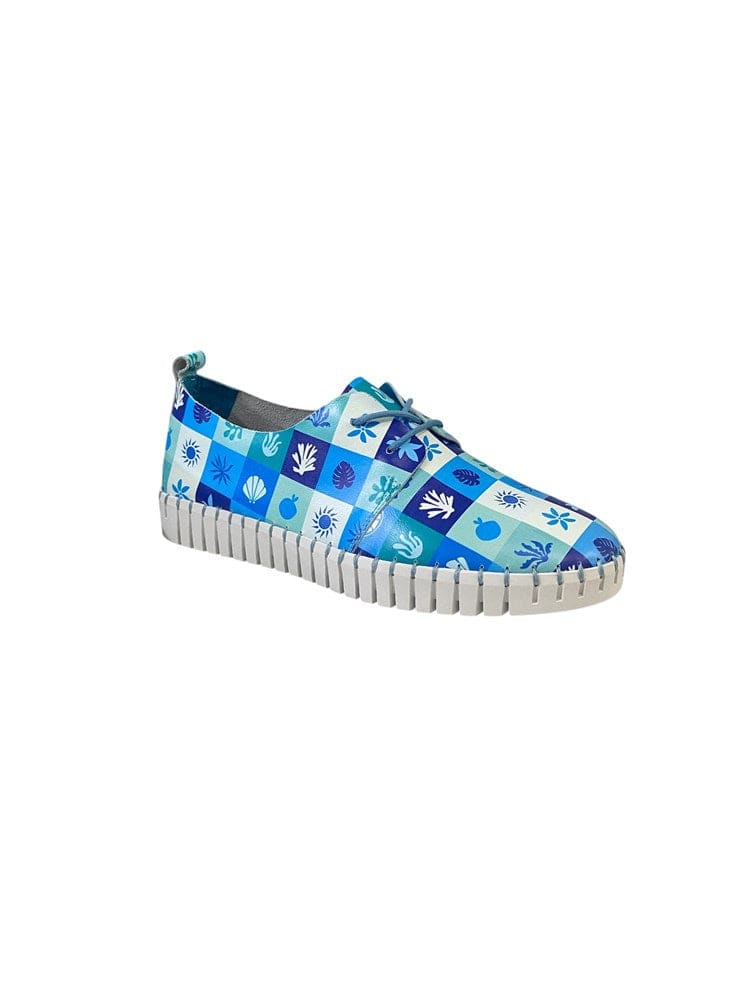 Load image into Gallery viewer, Django &amp; Juliette Womens Huskies Sneakers - Blue Squares
