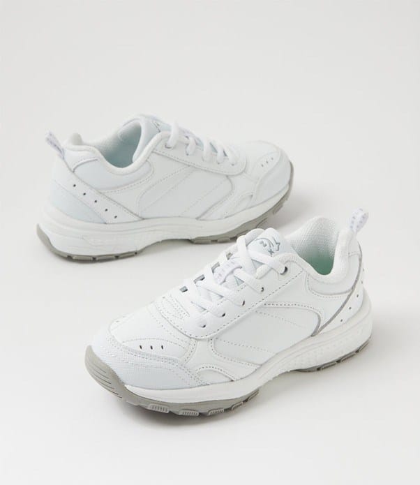 Load image into Gallery viewer, LYNX Elite Junior E Lace Up Leather Sneakers
