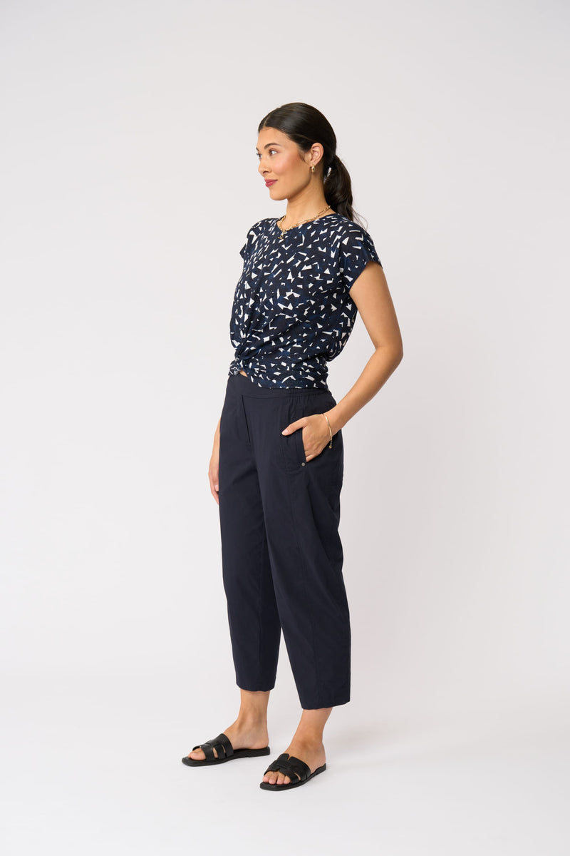 Load image into Gallery viewer, Foil Womens Do The Twist Top
