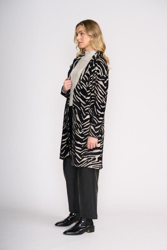 Foil Womens Lash Queen Coat - Zebra
