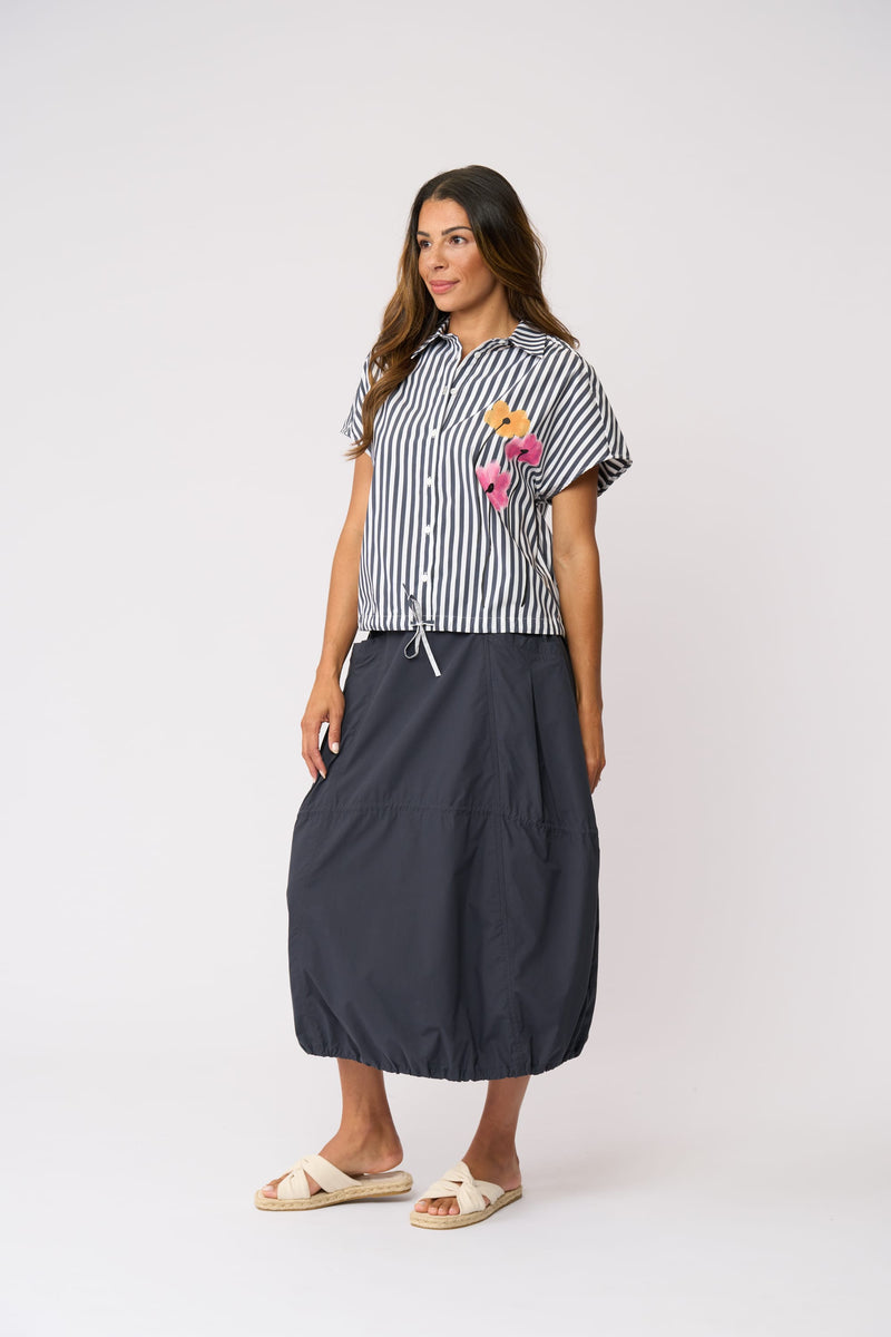 Load image into Gallery viewer, Foil Womens Fresh Pick Shirt
