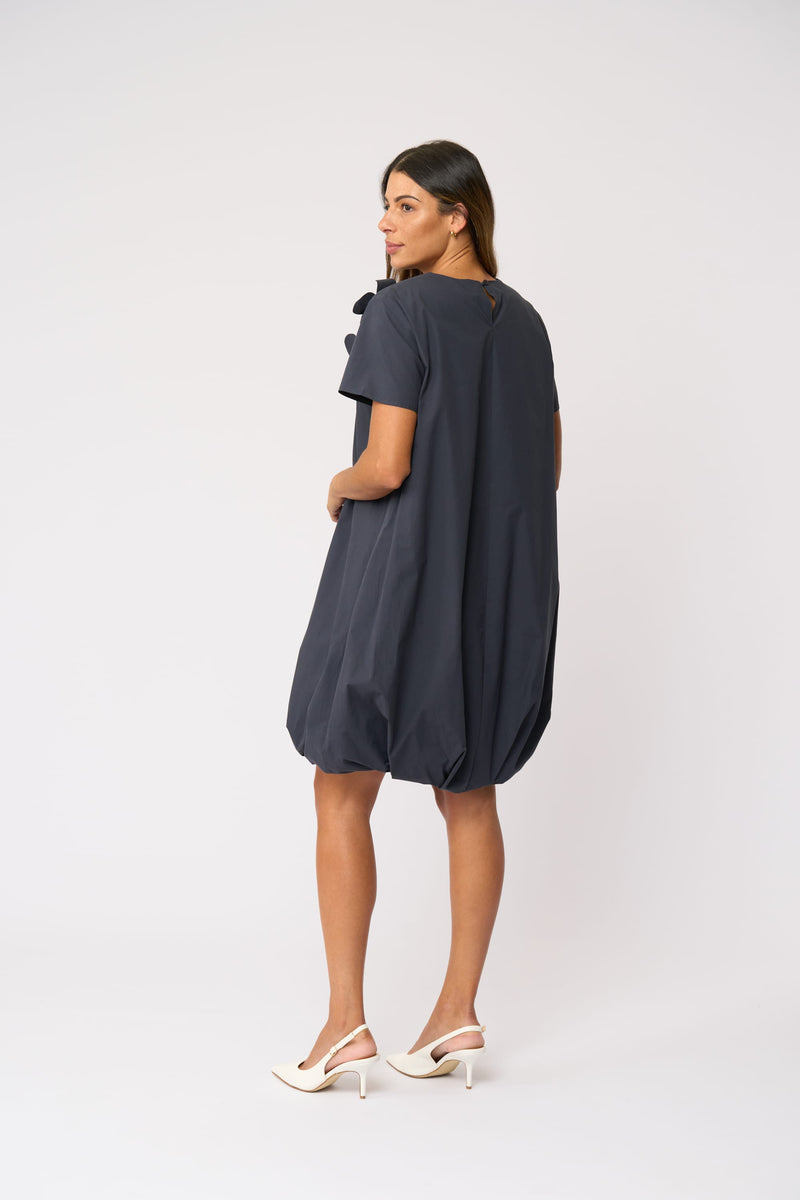 Load image into Gallery viewer, Foil Womens Flower Hour Dress
