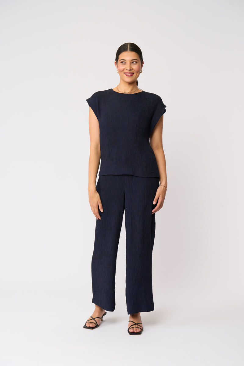 Load image into Gallery viewer, Foil Womens Shell-Abrate Top
