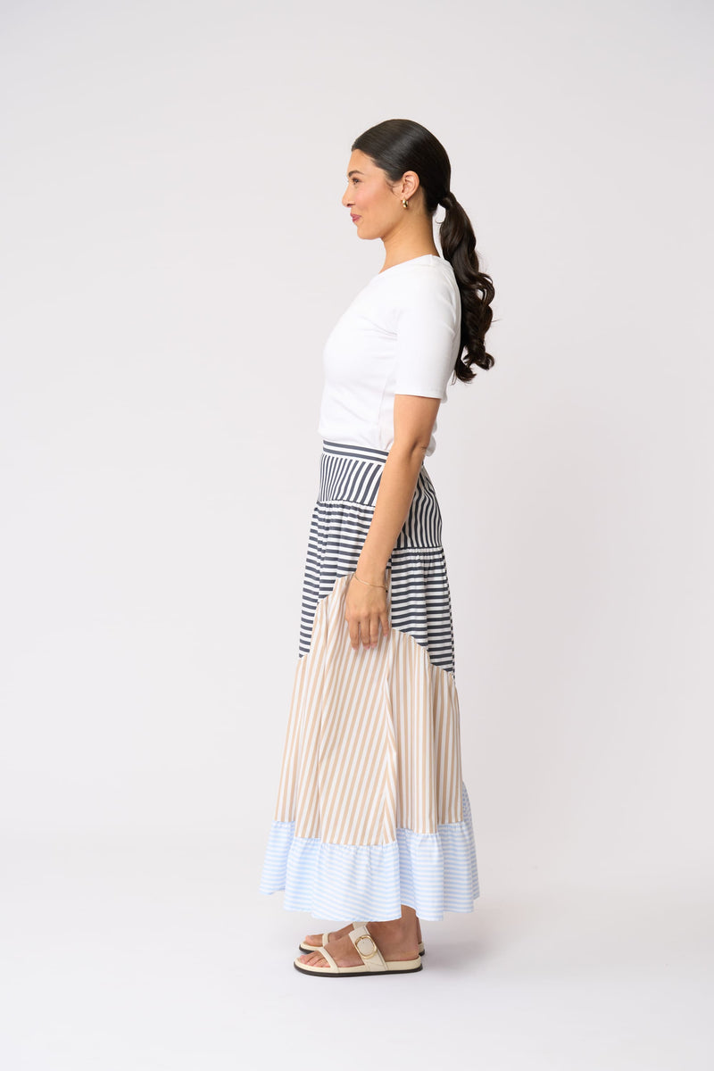 Load image into Gallery viewer, Foil Womens Line Dance Skirt
