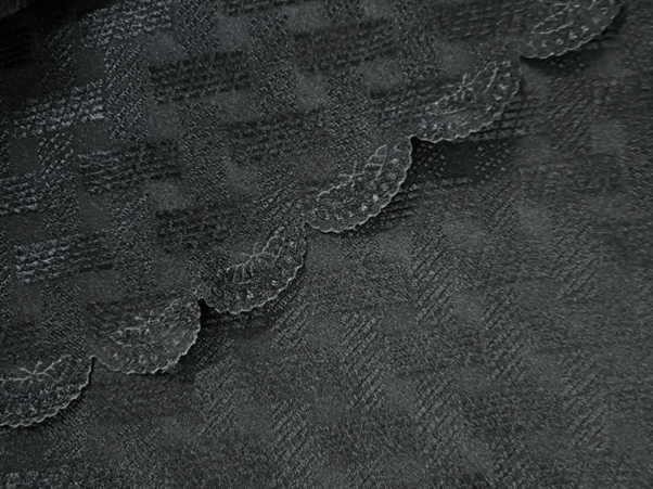 Load image into Gallery viewer, Invitation Fantasia 180cm Round Tablecloth
