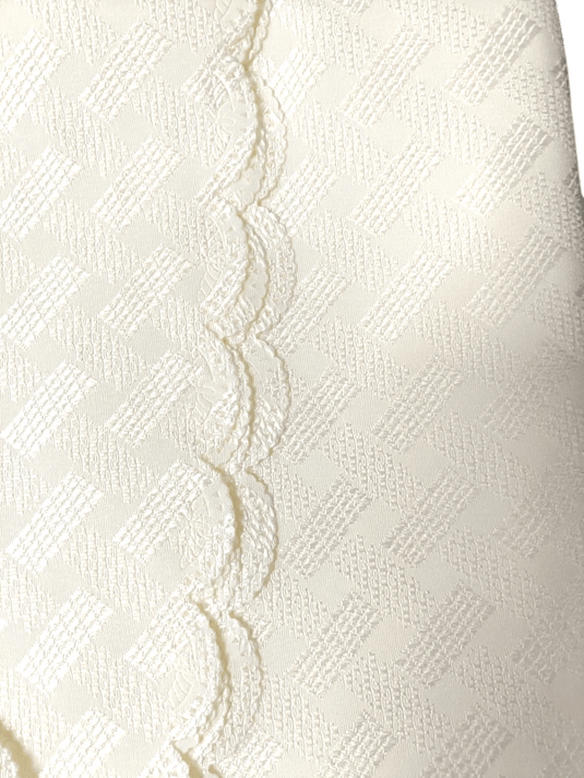 Invitation Fantasia 180cm Sqaure Tablecloth