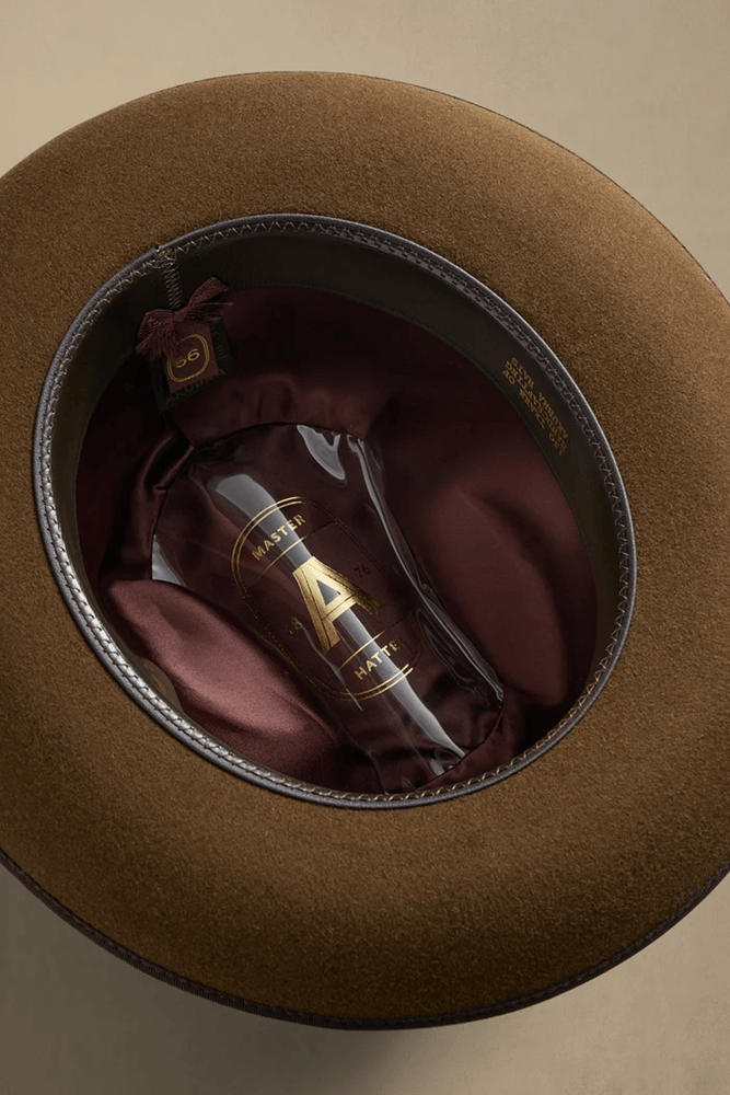 Load image into Gallery viewer, Akubra Fedora No. 1
