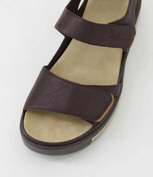 Ziera Womens Gedd W Choc Bronze Leather Sandals