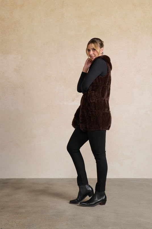 Holmes & Fallon Womens Long Faux Fur Vest - Chocolate