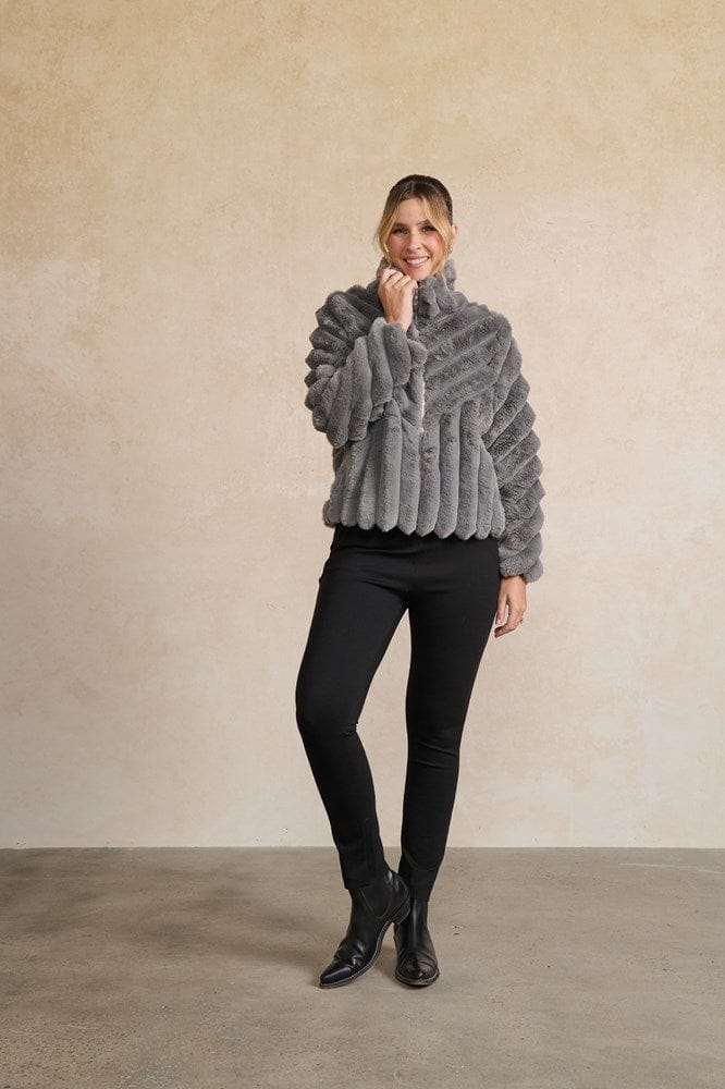 Load image into Gallery viewer, Holmes &amp; Fallon Womens Faux Fur Panel Jacket - Dove
