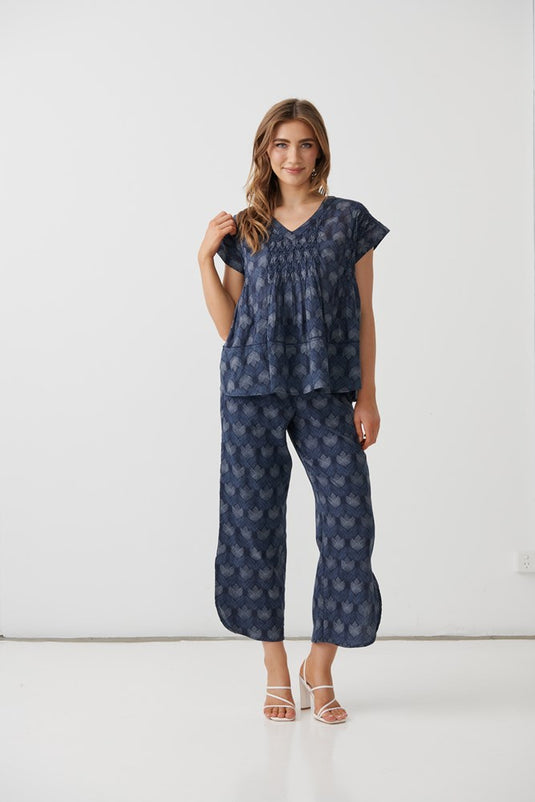 Holmes & Fallon Womens Geo Bud Print Blouse with Hand Smocking